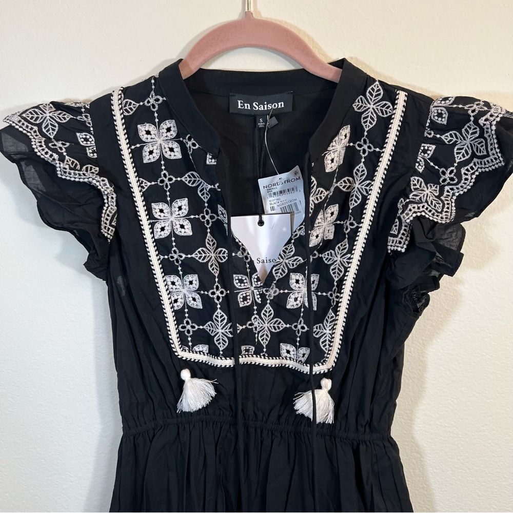 En Saison Women’s Ottis Floral Embroidered Mini Dress Black White Small NWT - Picture 3 of 14